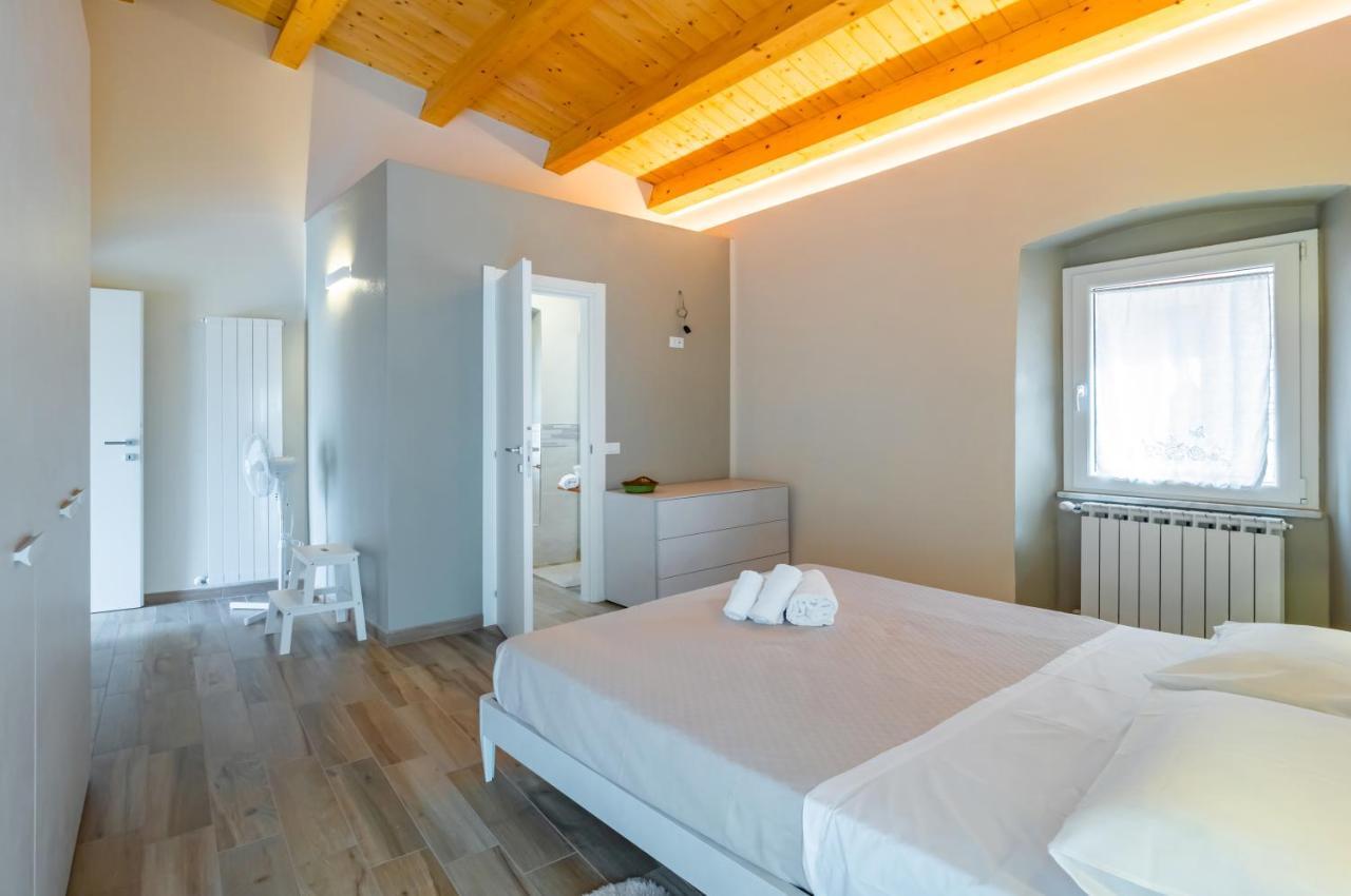Comfy & Roomy Apt - View On The Ligurian Hills! Vezzano Ligure Exterior photo